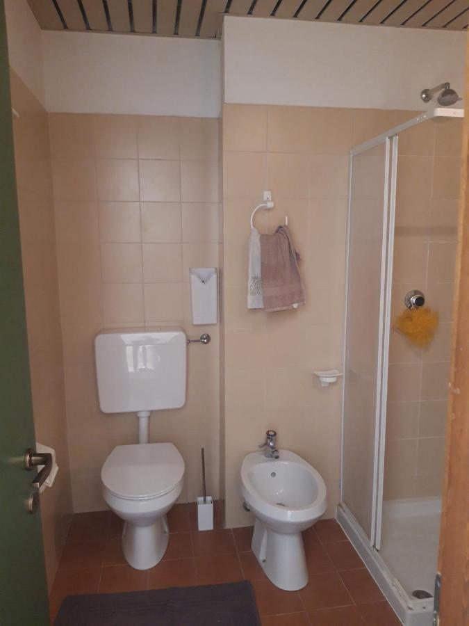 דירות פלקאדה La Casa Degli Gnomi מראה חיצוני תמונה