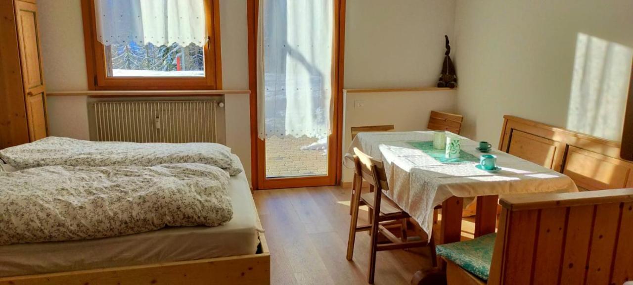 דירות פלקאדה La Casa Degli Gnomi מראה חיצוני תמונה
